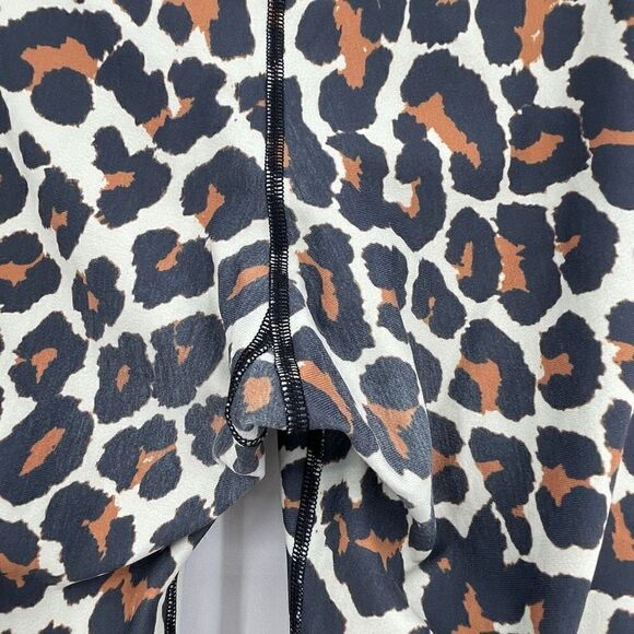 Show Me Your Mumu Brown Black Leopard Print Crop Ankle Leggings Size XS - Picture 4 of 7